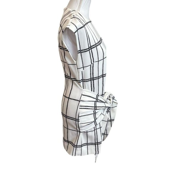 Welcome to my Closet. I’m sorry but this item is not available. - Picture 6 of 11